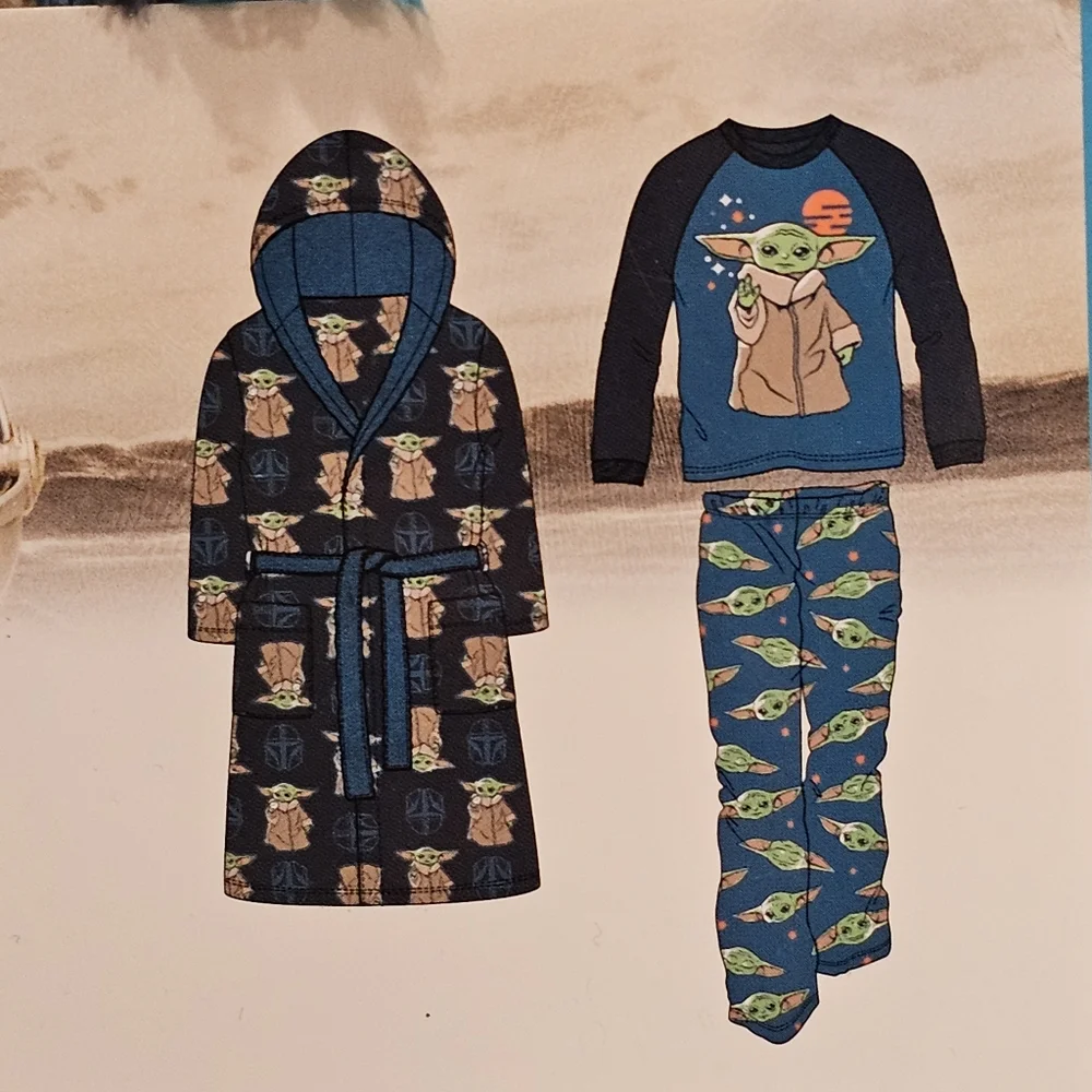 Star Wars The Mandalorian Kids 2 Piece Pajama Set with Robe Size 4T